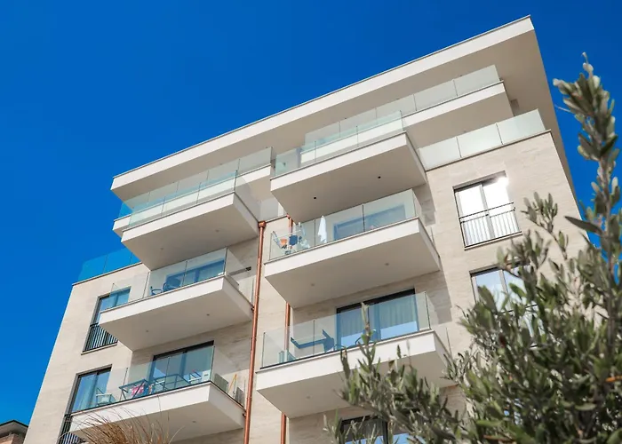 Daed Luxury Residence