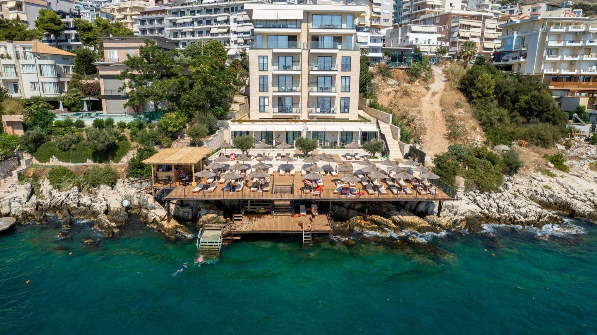 Daed Luxury * Sarande